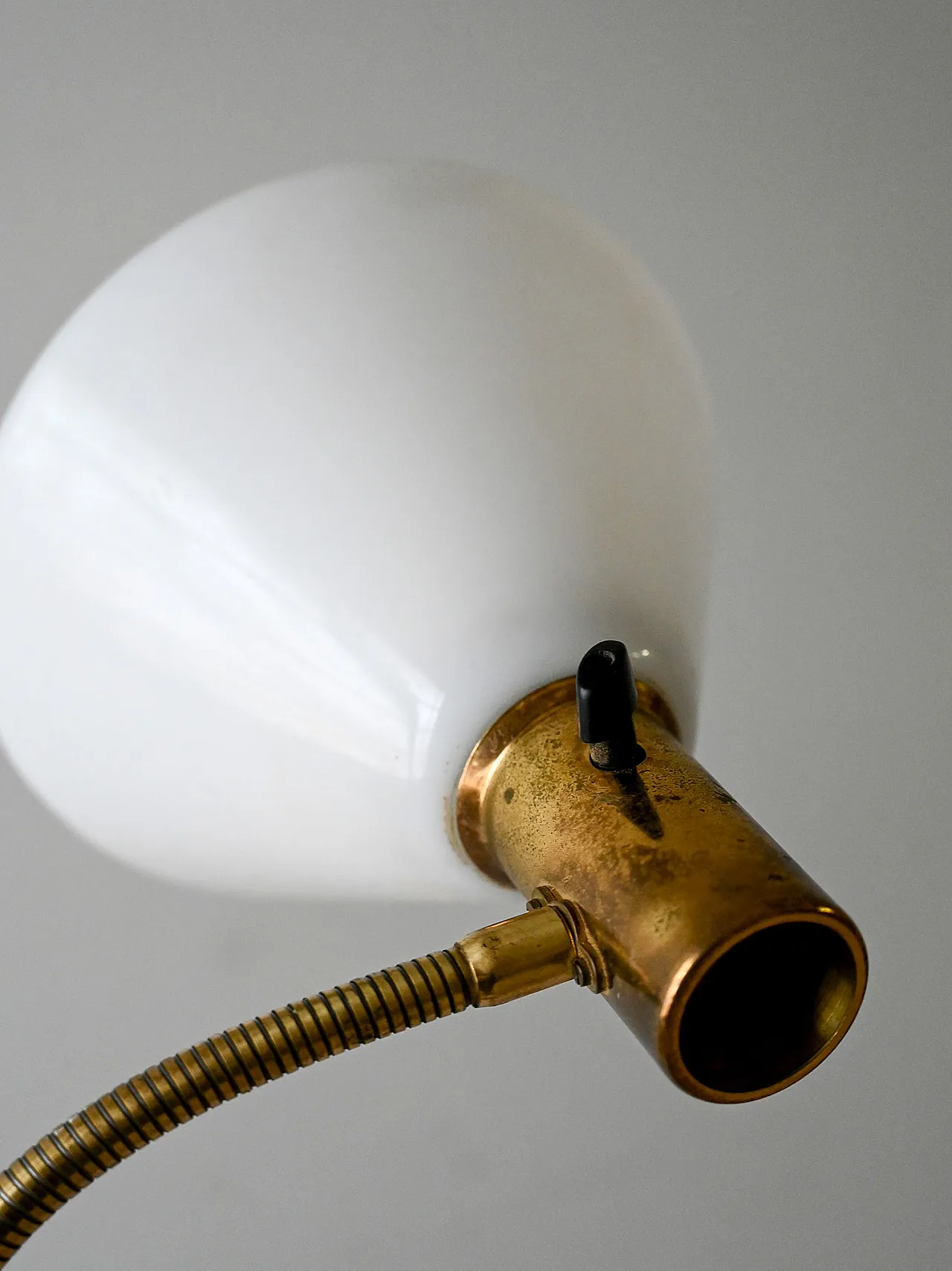 Scandinavian land lamp in brass, 1950s 6