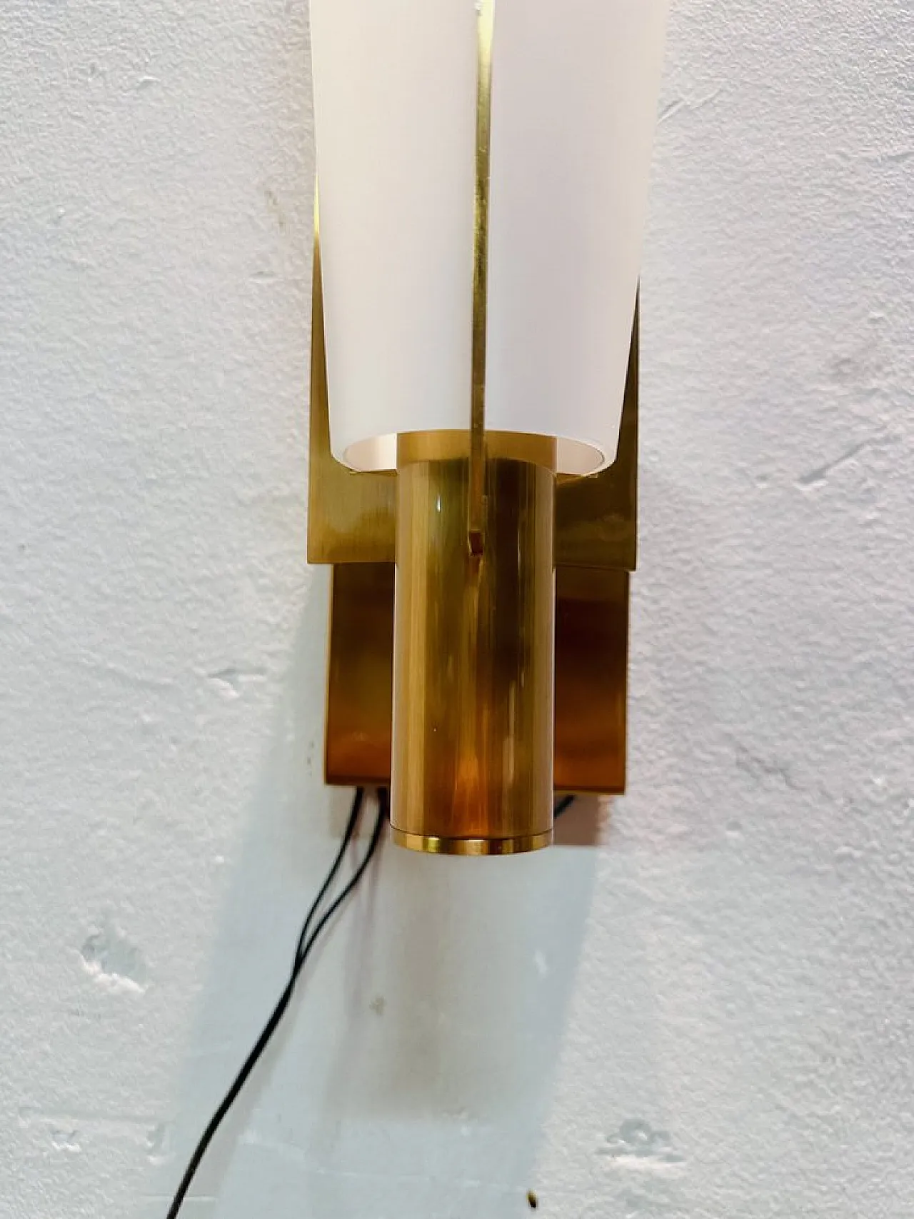 Wall Light in Brass and Opaline, 1950s 7