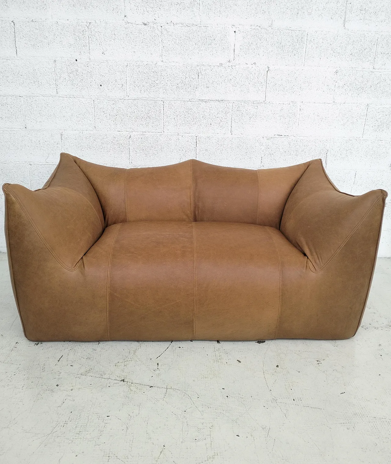 Le Bambole natural leather sofa by Mario Bellini for B&B Italia 1970s 13