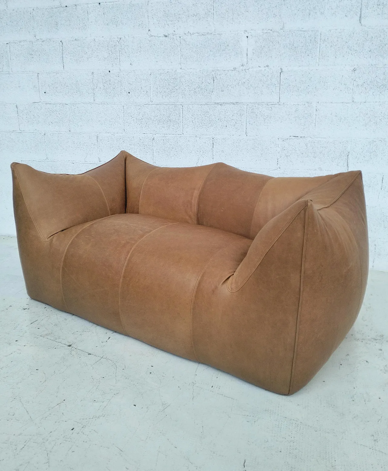 Le Bambole natural leather sofa by Mario Bellini for B&B Italia 1970s 21