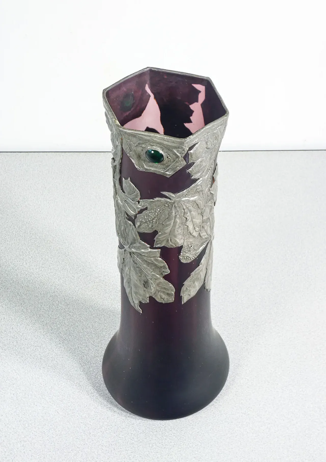 Blown glass and metal vase, early 20th century 5