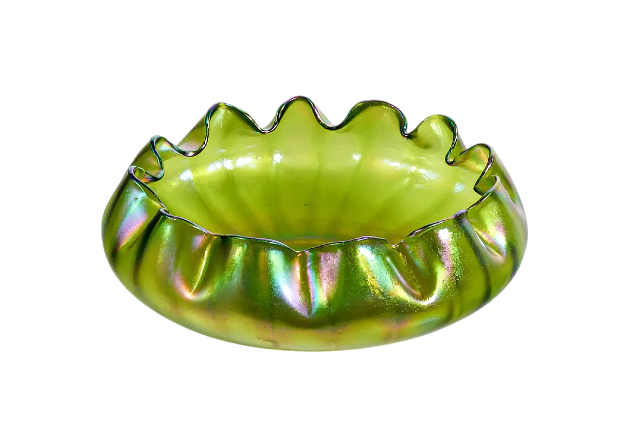 Ciotola in vetro soffiato iridescente, primo '900 10