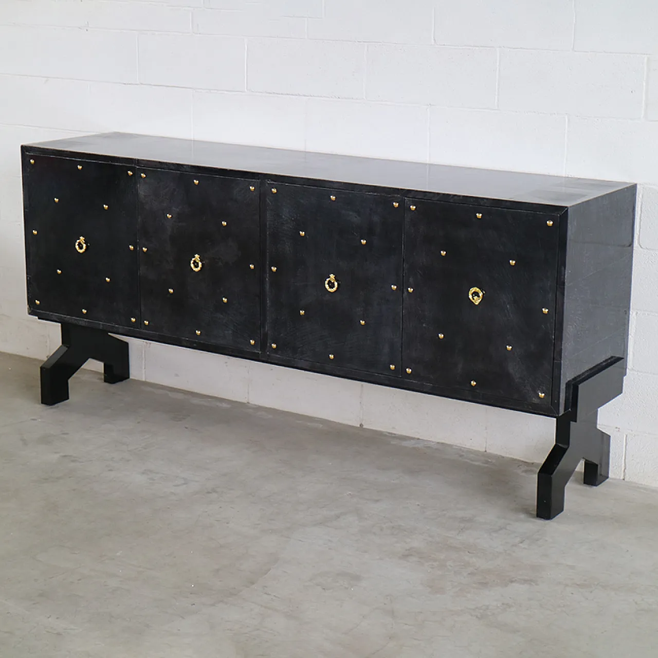 Credenza quattro ante in pergamena nera, anni '90 4