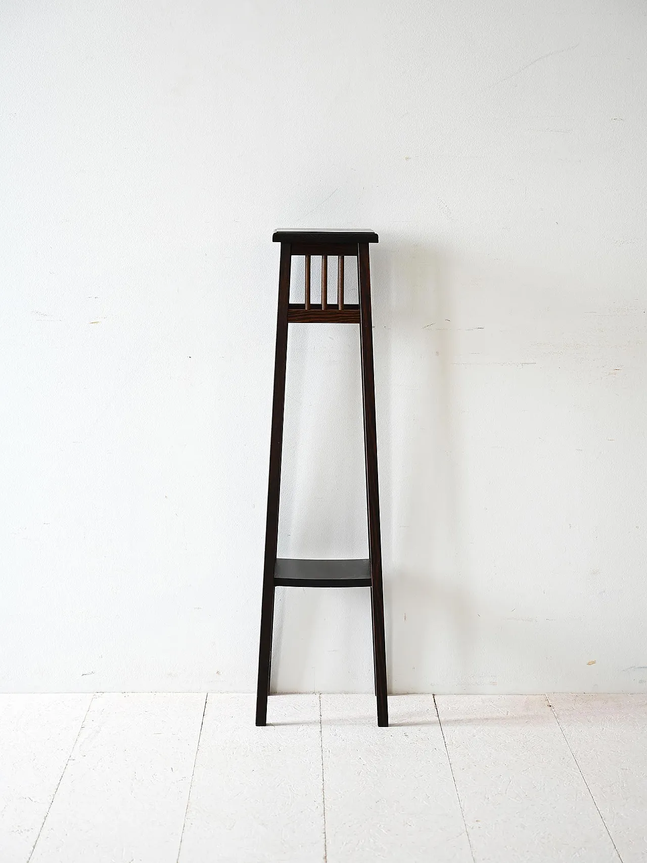 Piedistallo svedese in legno, anni '60 3