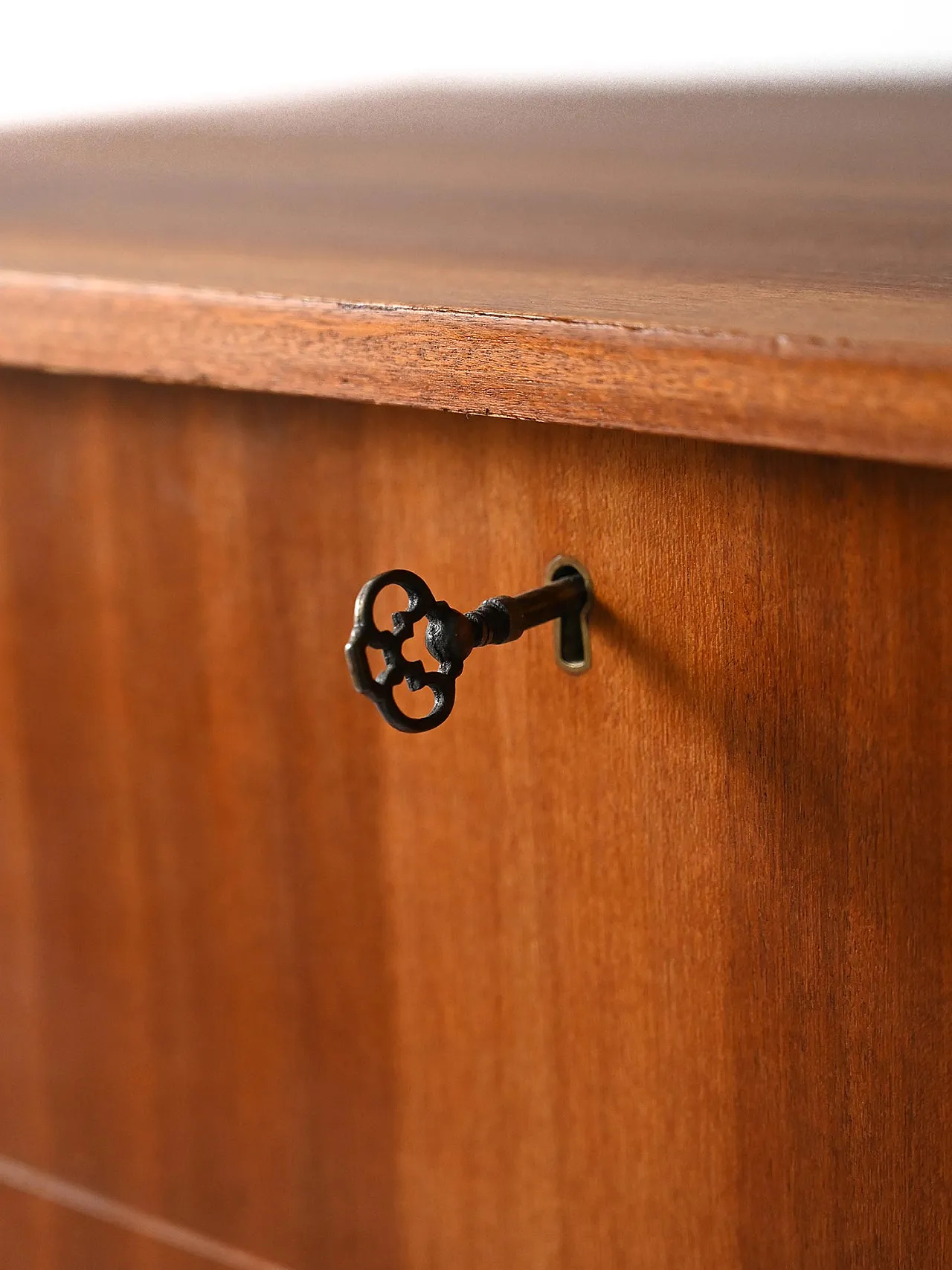 Scandinavian chest of drawers in 1950s/60s 7
