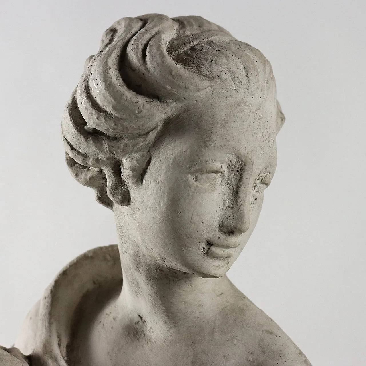 Plaster garden sculpture of the allegory of spring 3