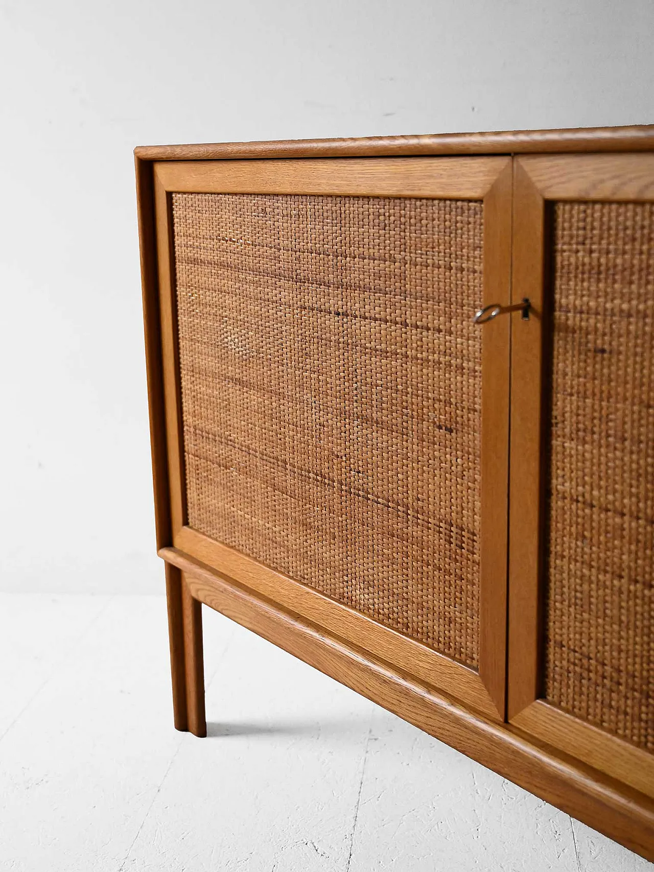 Scandinavian Cabinet in oak with rattan doors 10