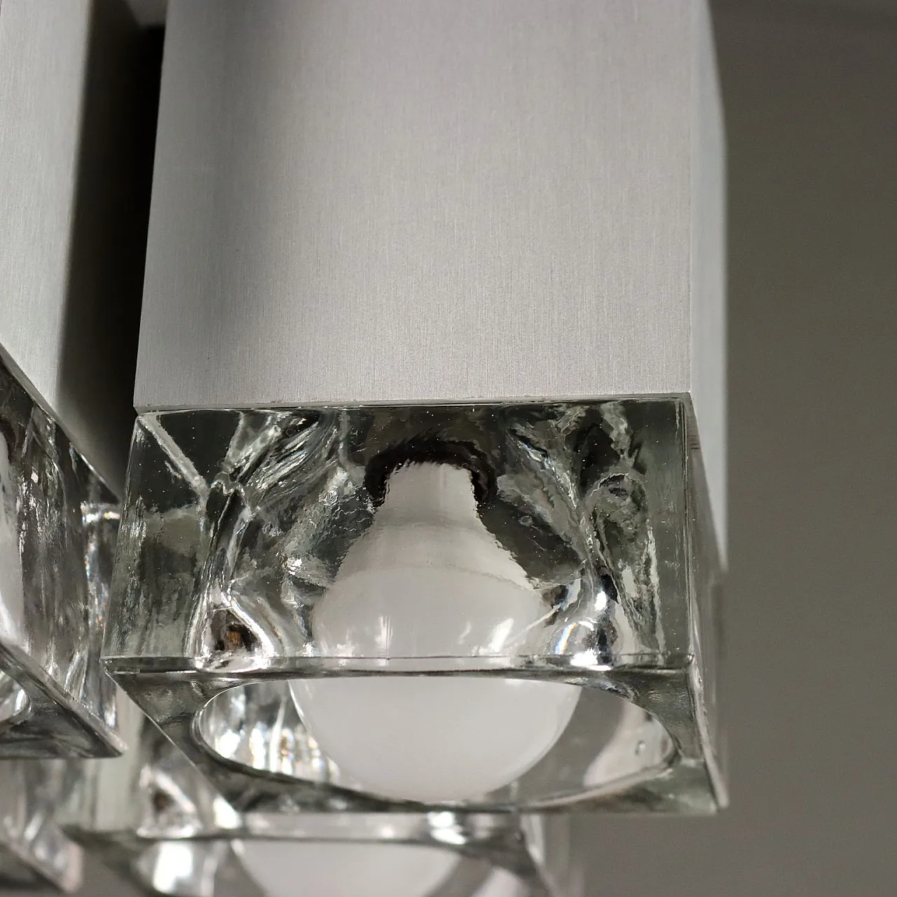 Lampadario in alluminio e vetro, anni '70 5