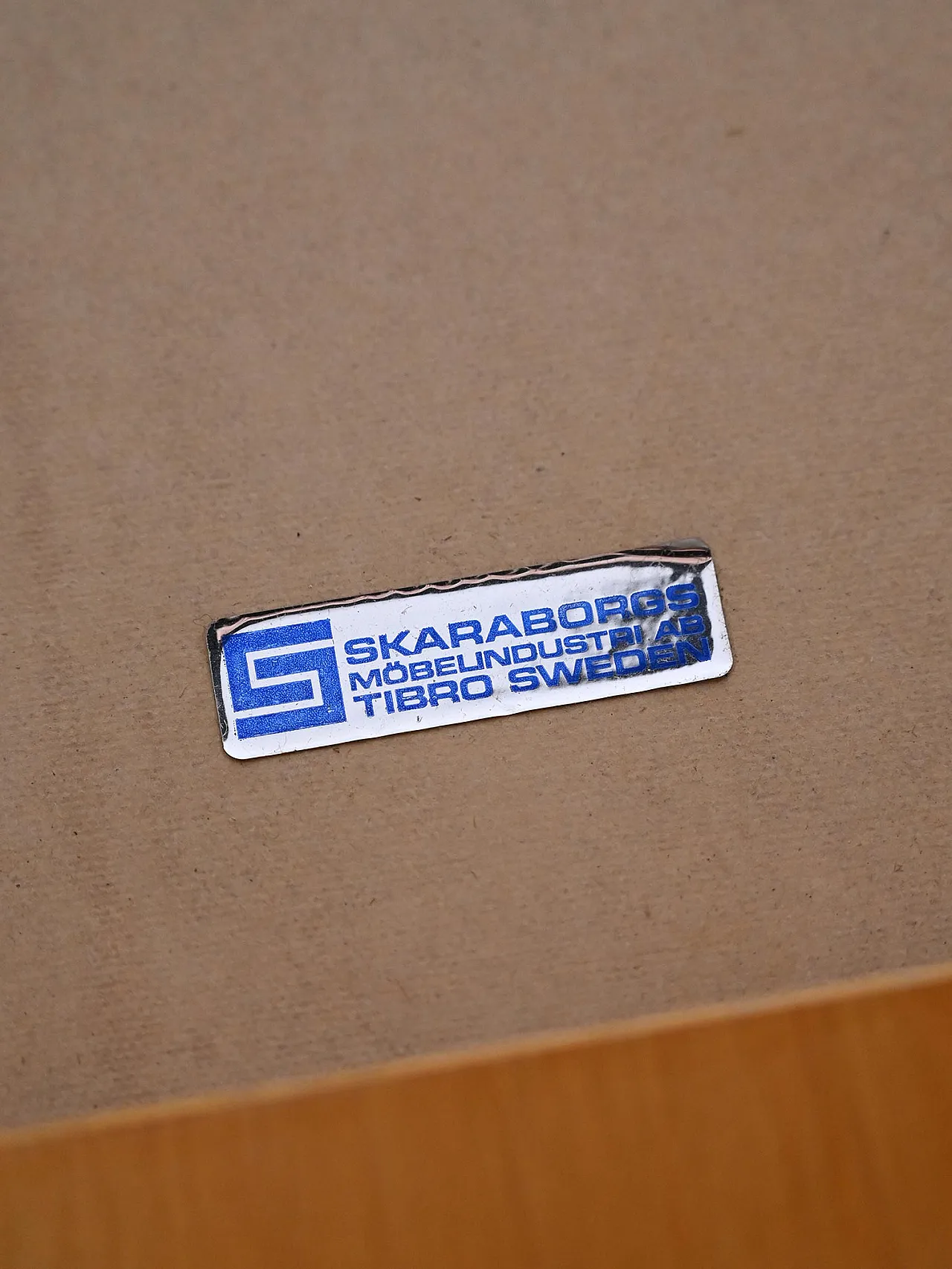 Scandinavian table in birch skaraborgs 80s 8