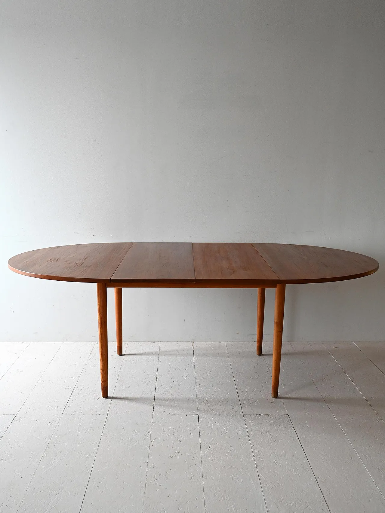 Round table Malta by Nils Jonsson, 60s 2