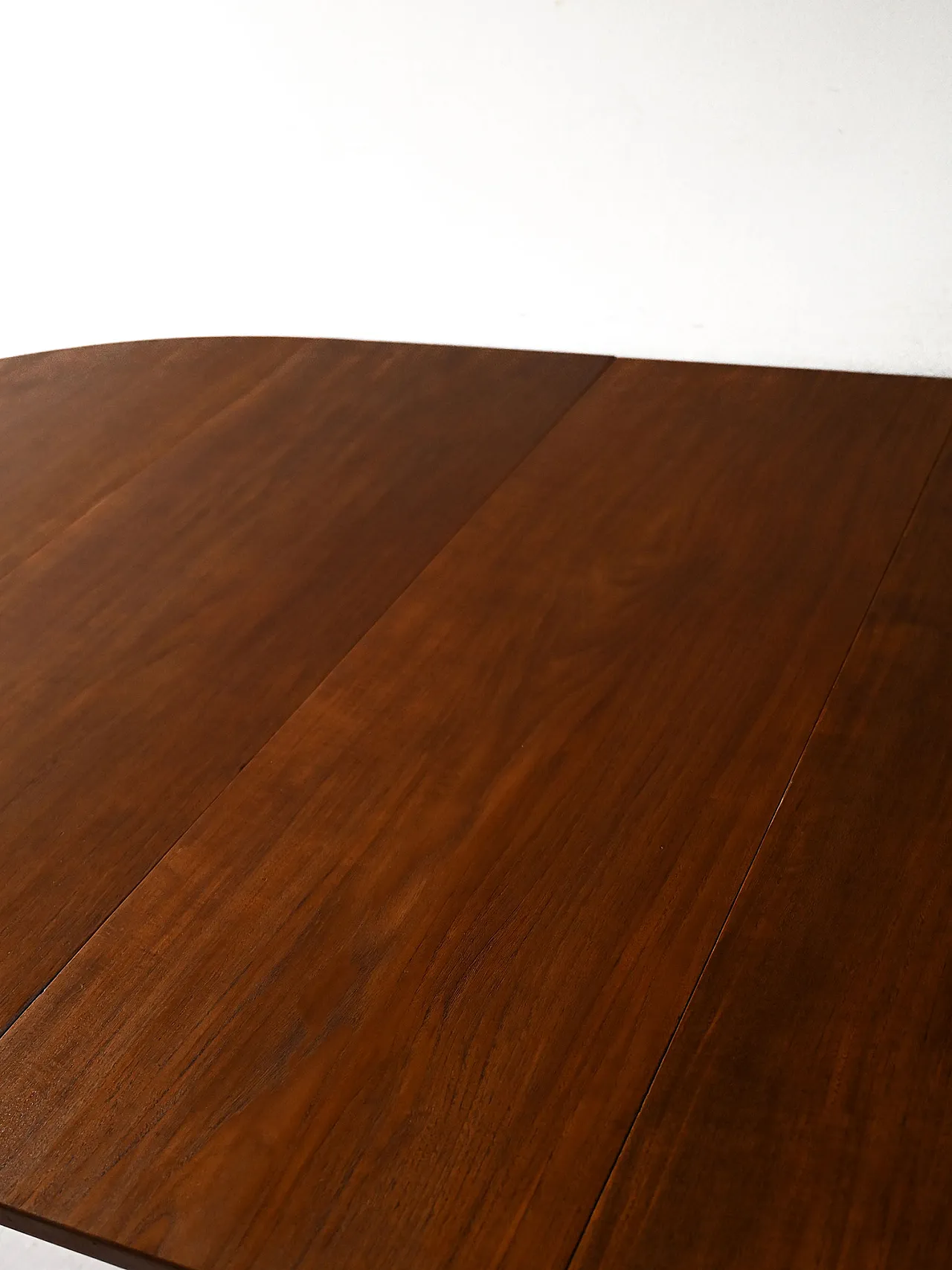 Round table Malta by Nils Jonsson, 60s 5