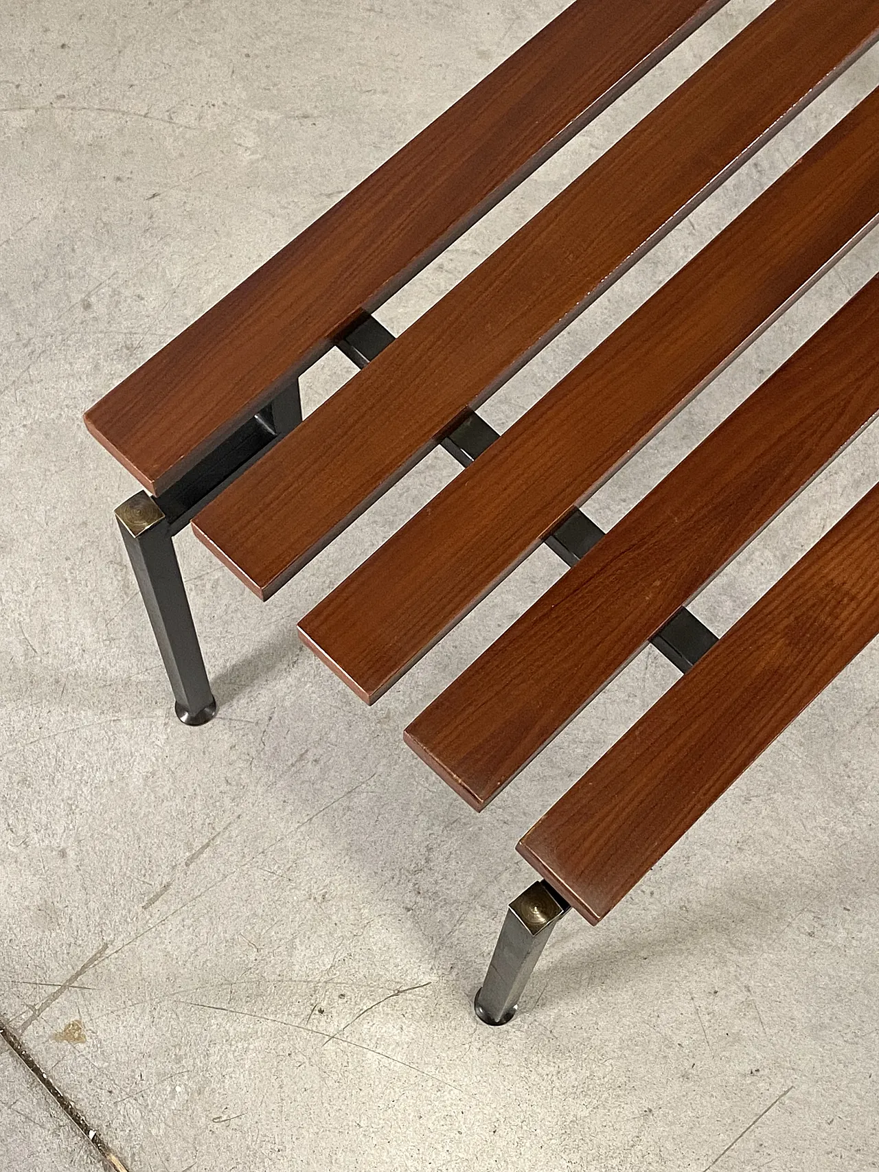 Panchetta in legno di teak, anni '60 3