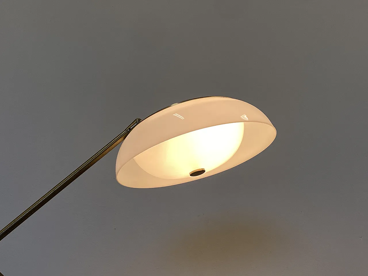 Lampada da tavolo Stilux, anni '50 8