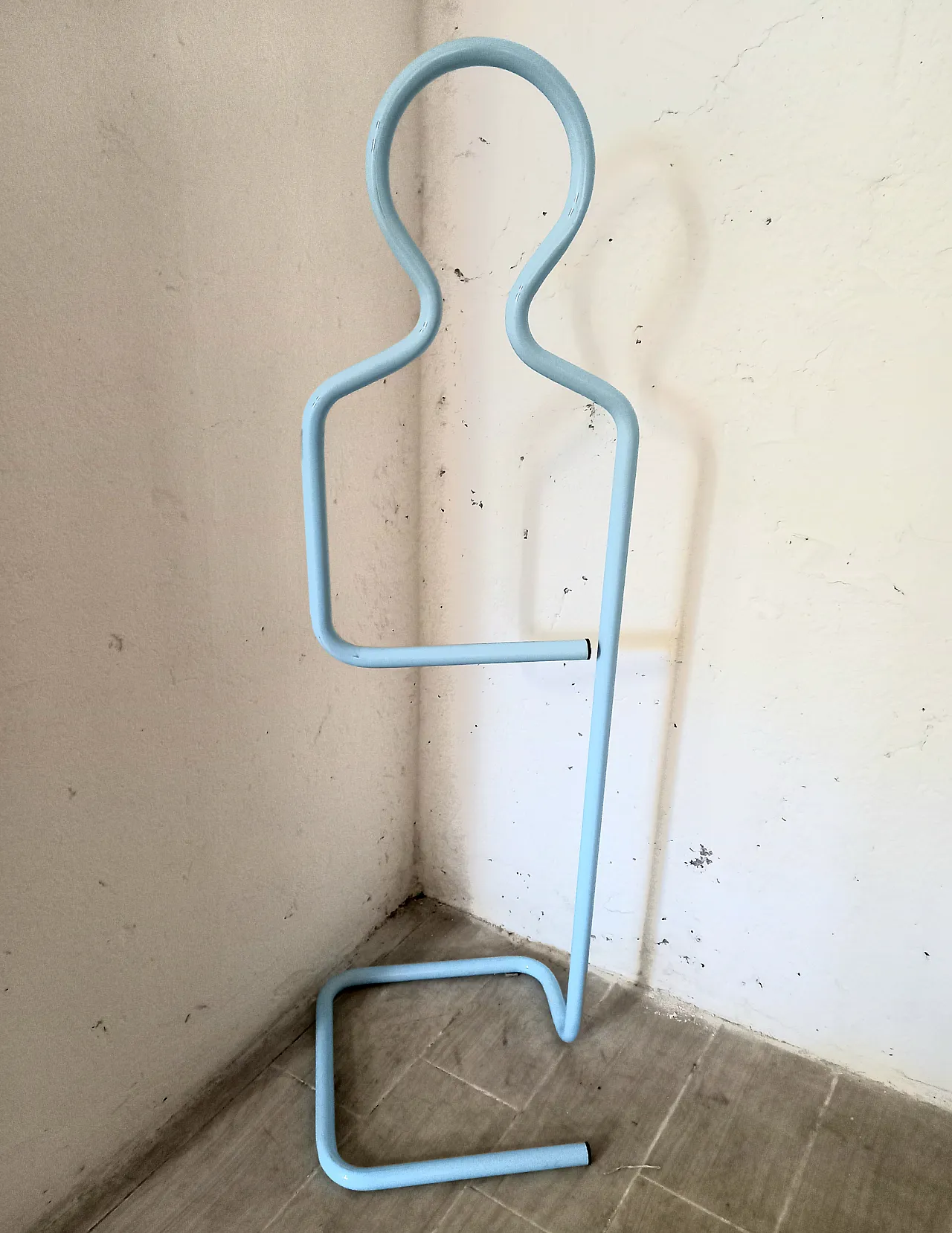 Anthropomorphic hanger Pierre Cardin, 70s 1