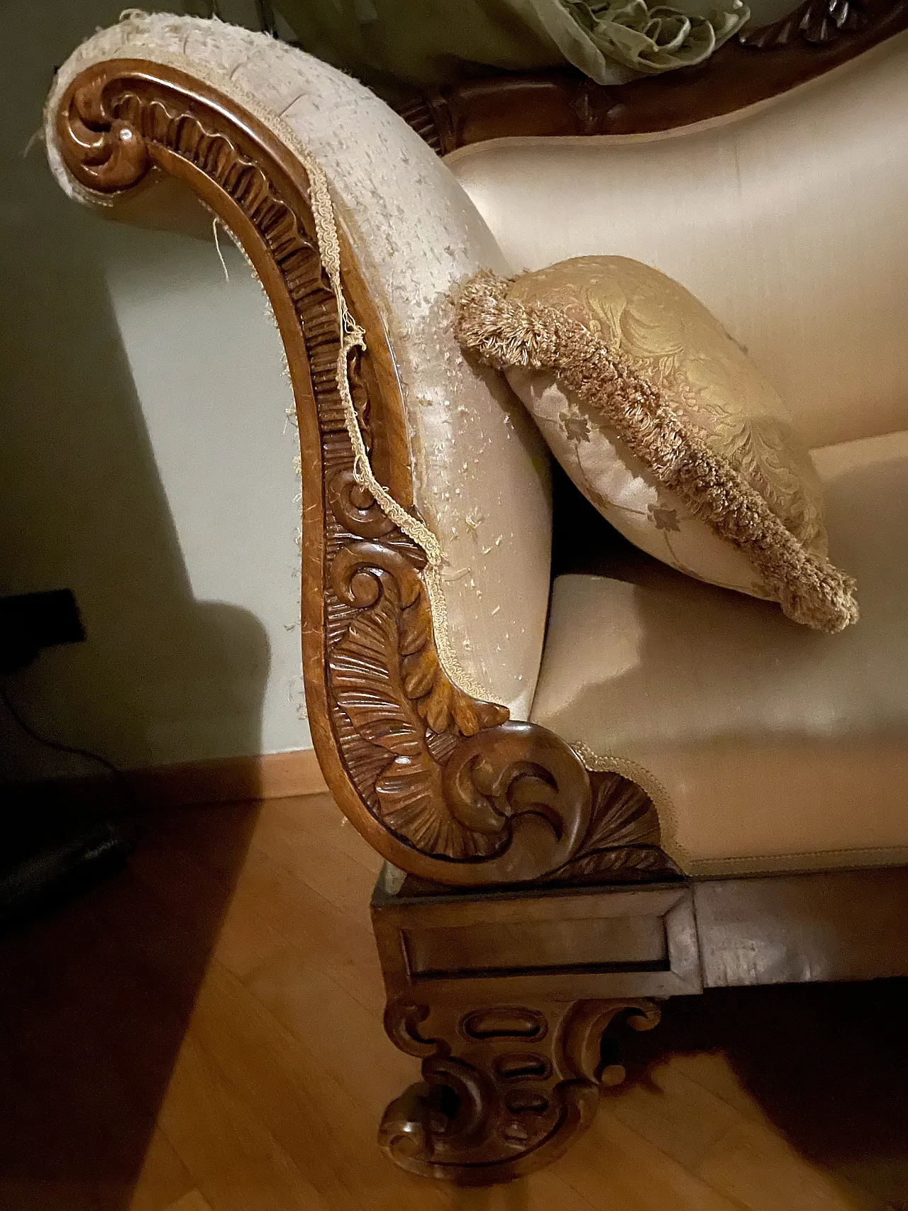 Luis XVI Empire style sofa, 1860s ca. 4