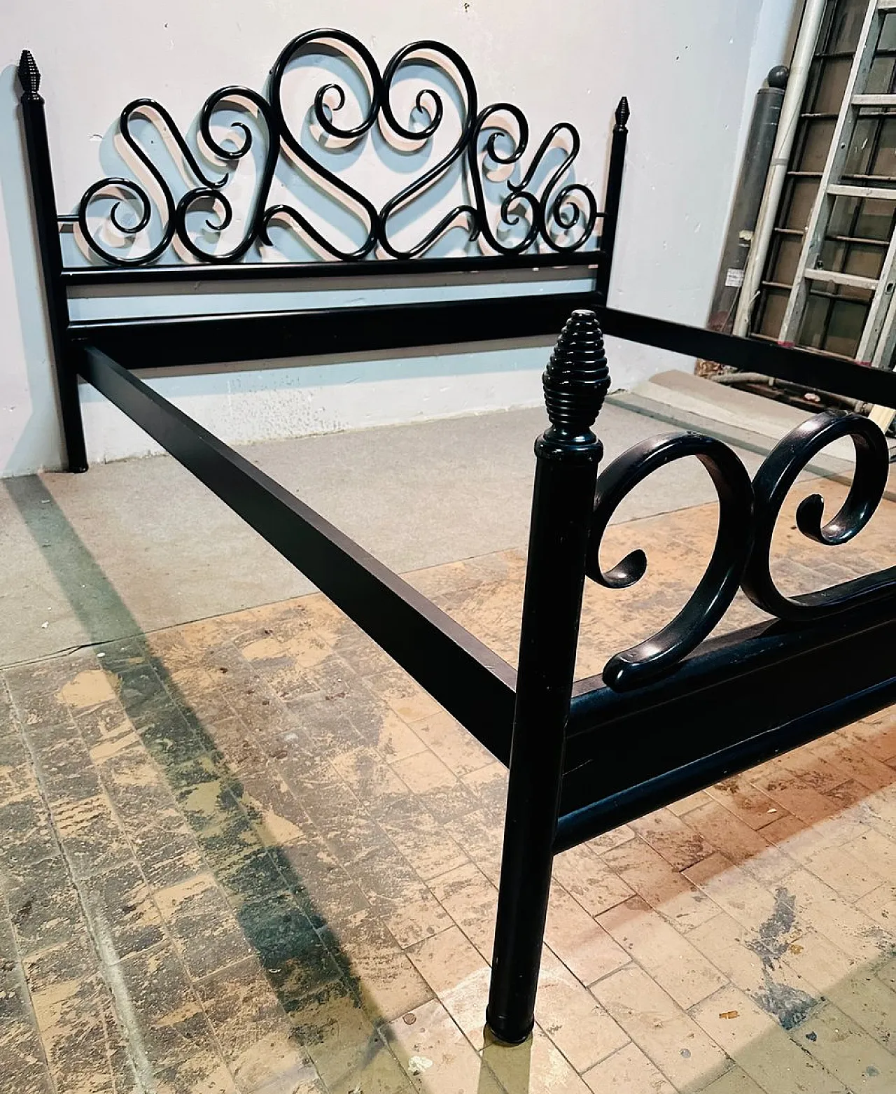 Letto Thonet matrimoniale nero, '900 7