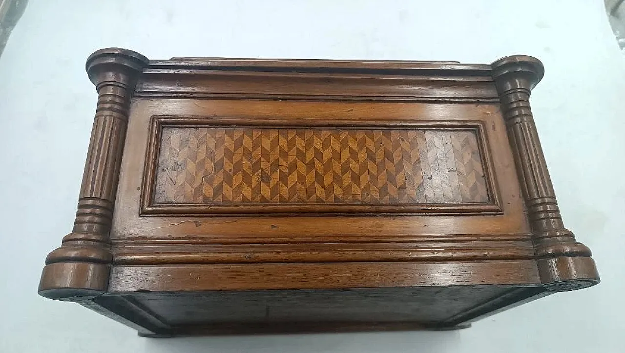 Scatola in legno con intarsi in acero e palissandro, fine '800 11