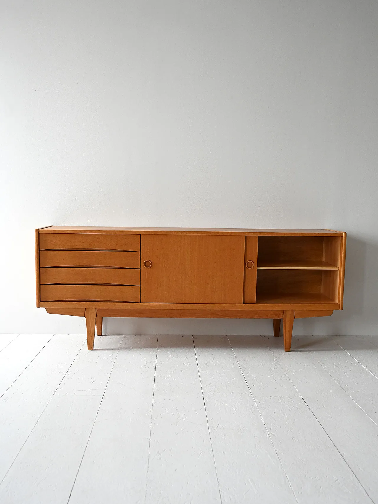 Sideboard scandinavo vintage modello Ulvö 3