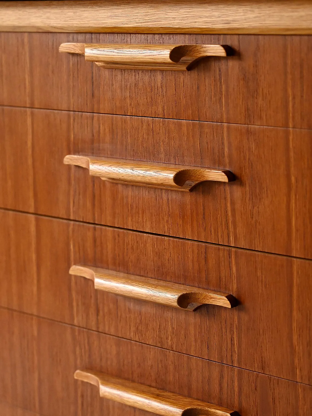 Scandinavian Sideboard 1950s in Teak and Rovere 6