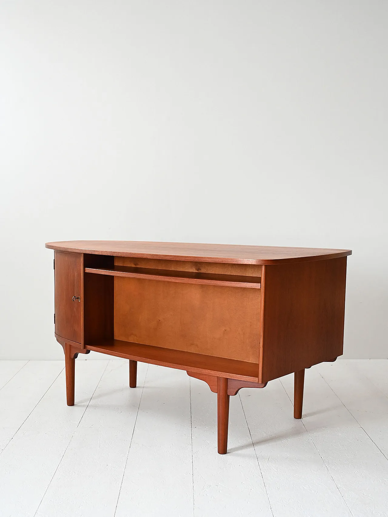 Scrivania ovale in teak anni ’60 5