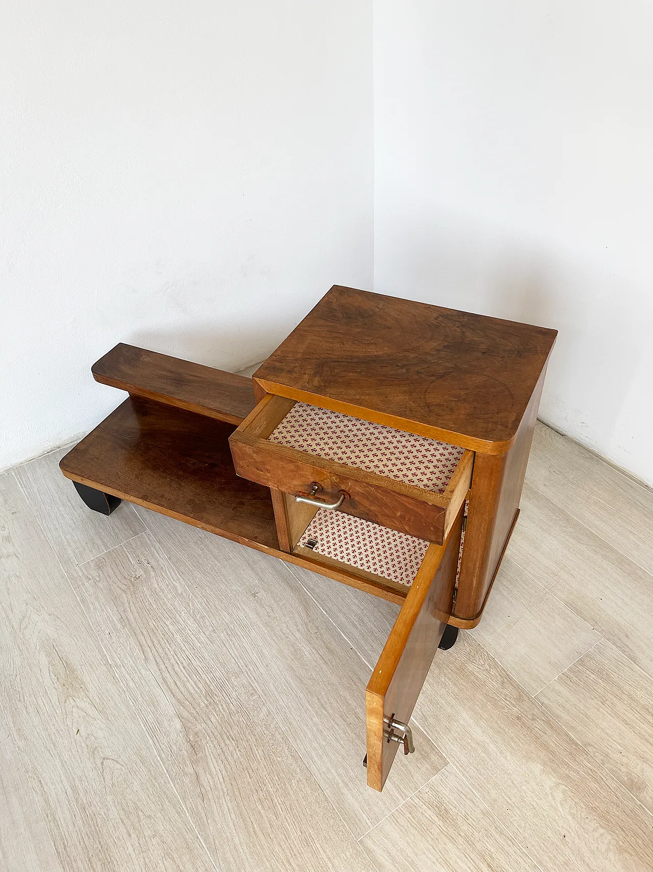 Italian art deco console table, 1950s 13