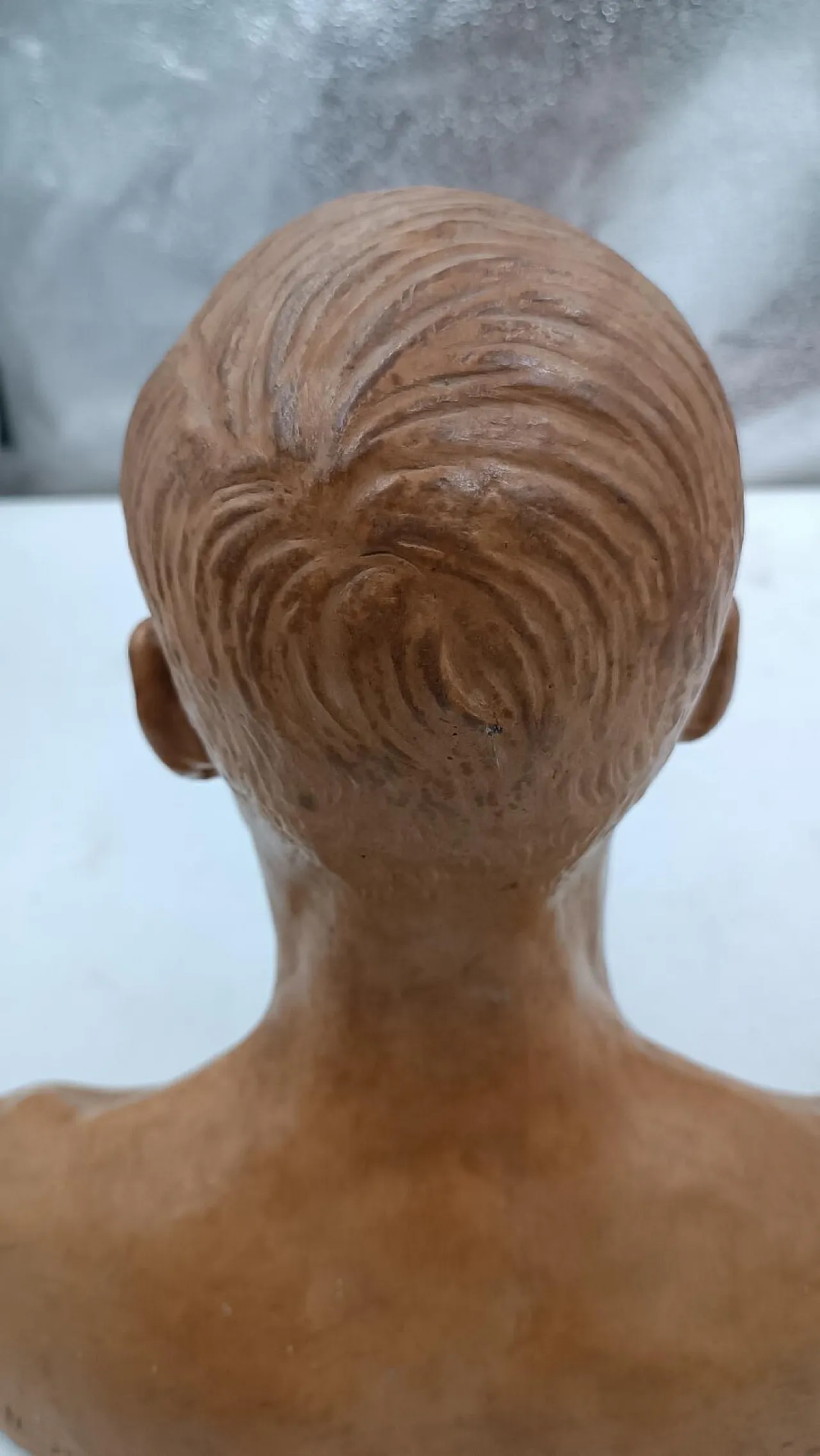 Ritratto virile di Vincenzo Cesarino, scultura mezzo busto, anni '40 10