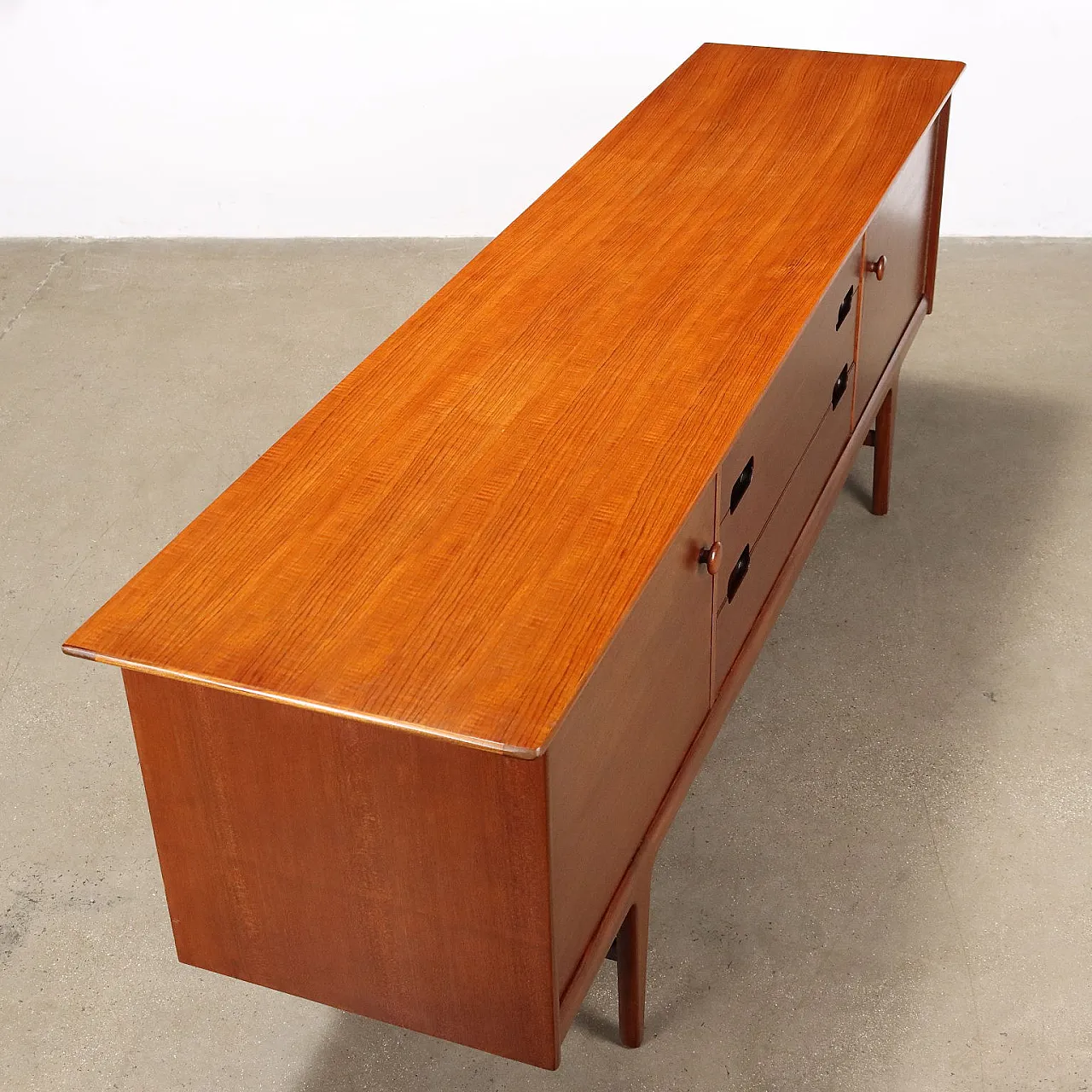 Credenza impiallacciata in teak, anni '60 10