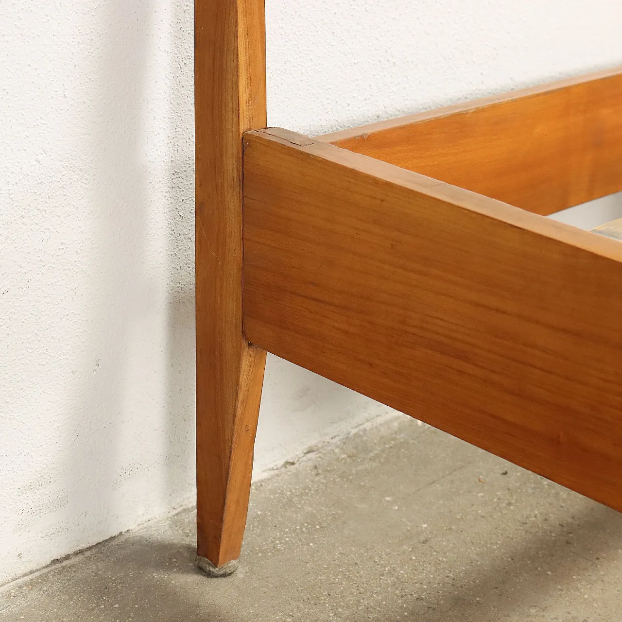 Letto singolo in legno impiallacciato frassino, anni '50 4