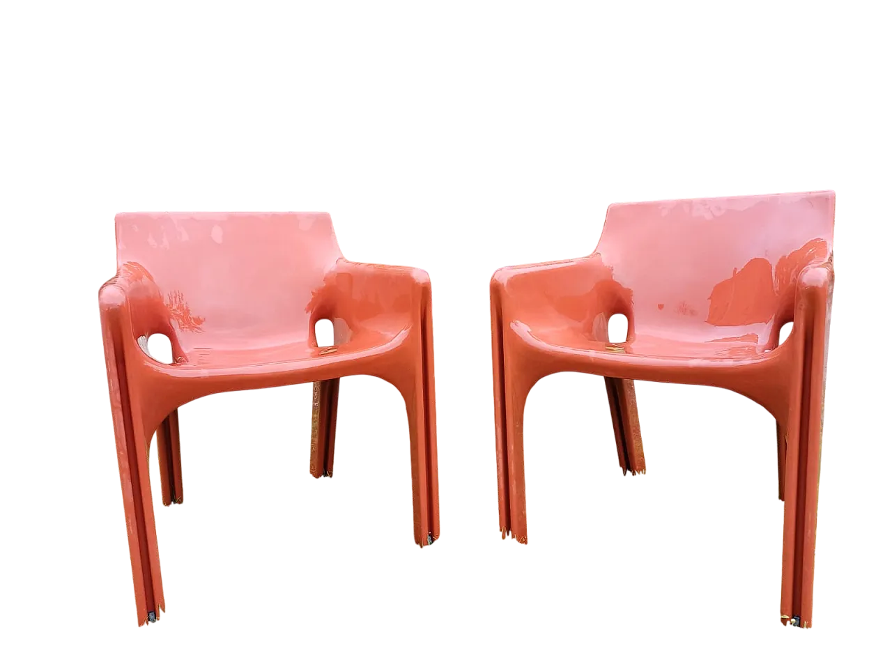 Pair of Gaudì chairs of Artemide by Vico Magistretti,  70s 7