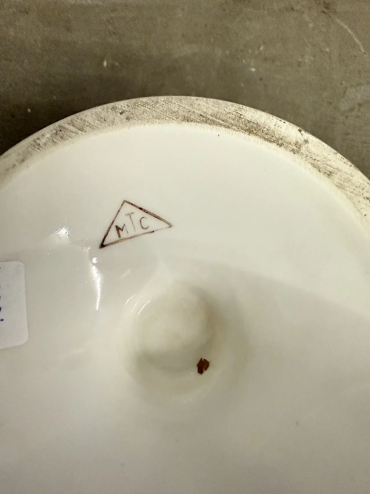 Coppia di vasi in maiolica dipinta  di Firenze MTC, metà '900 4