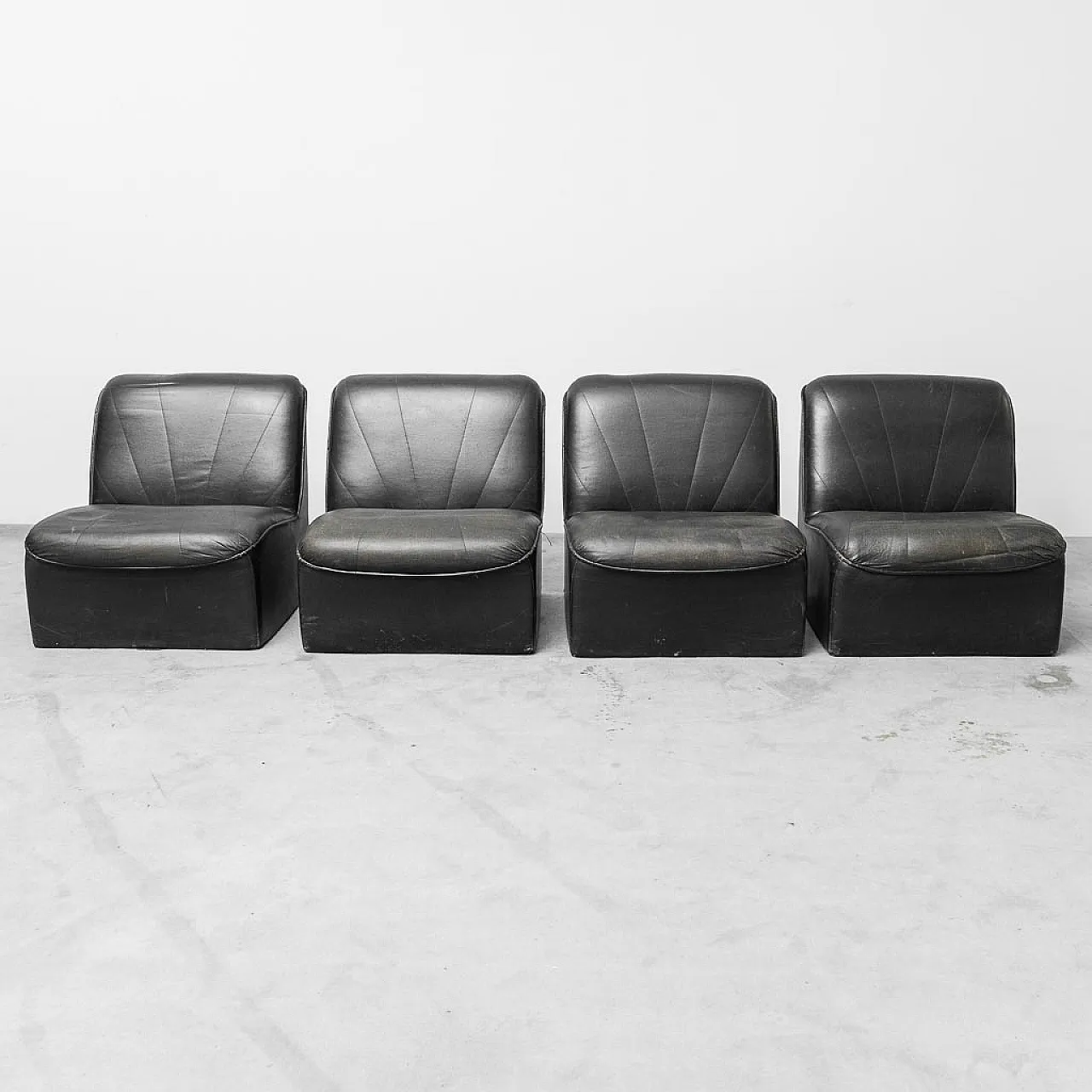 4 -seater modular sofa armchairs in black eco -leather, 70s 5