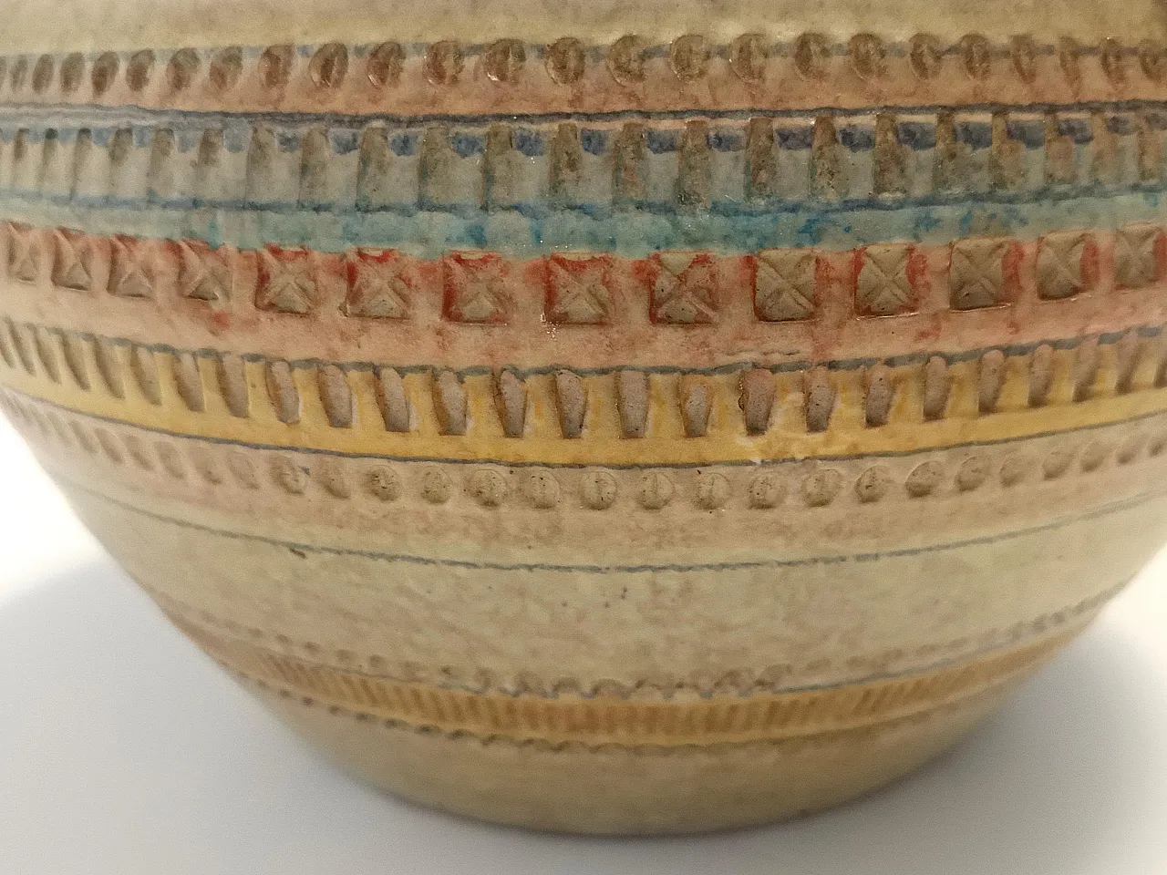 Modeled and Beige Hand-Painted Earthenware Vase by Italica Ars, Florence, Italy 4