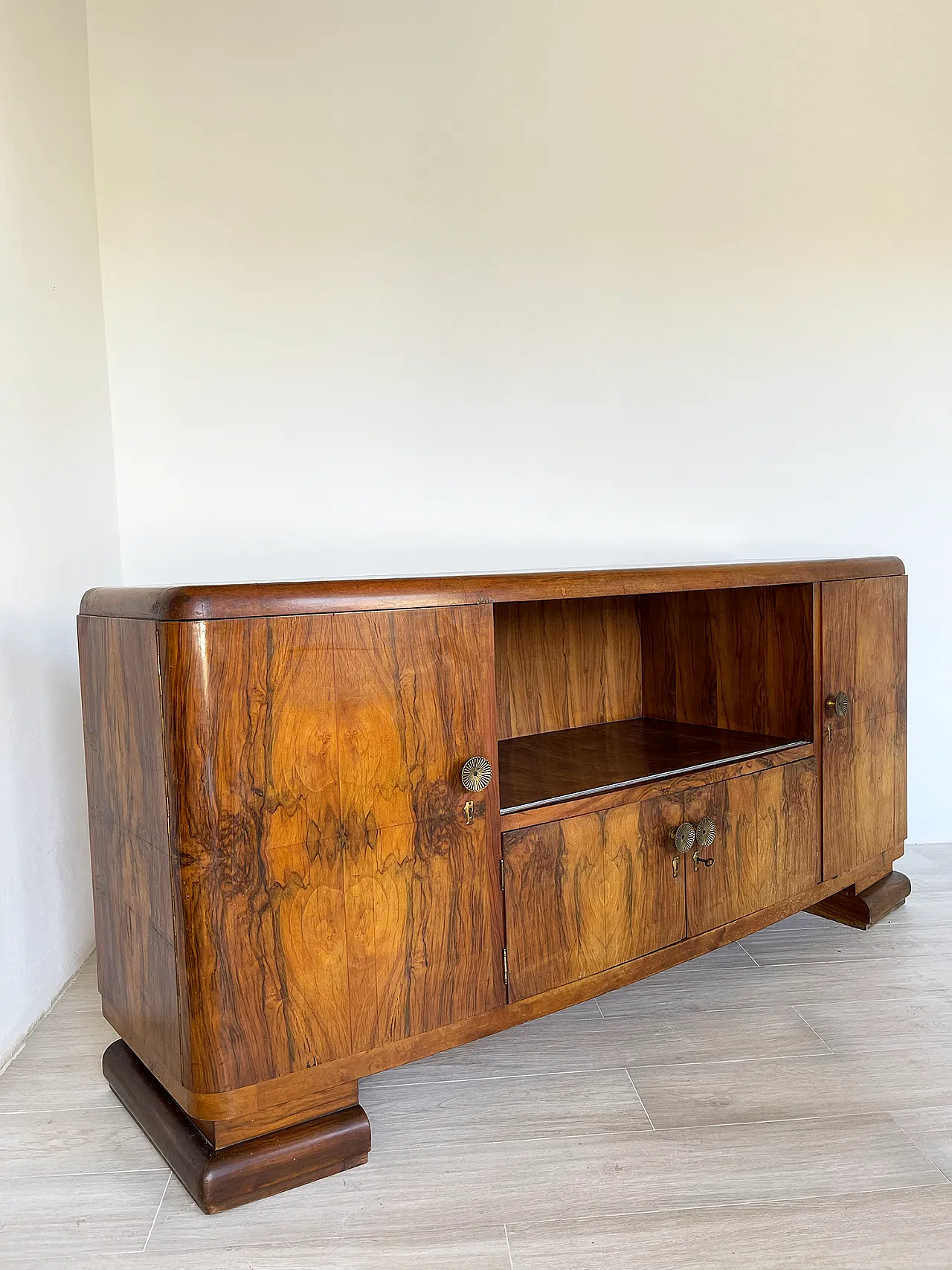 Italian Art deco sideboard, 1930s 1