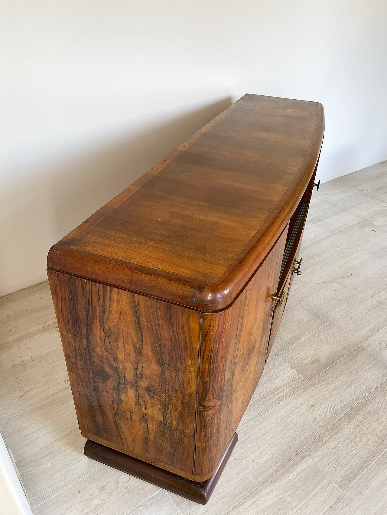 Italian Art deco sideboard, 1930s 11