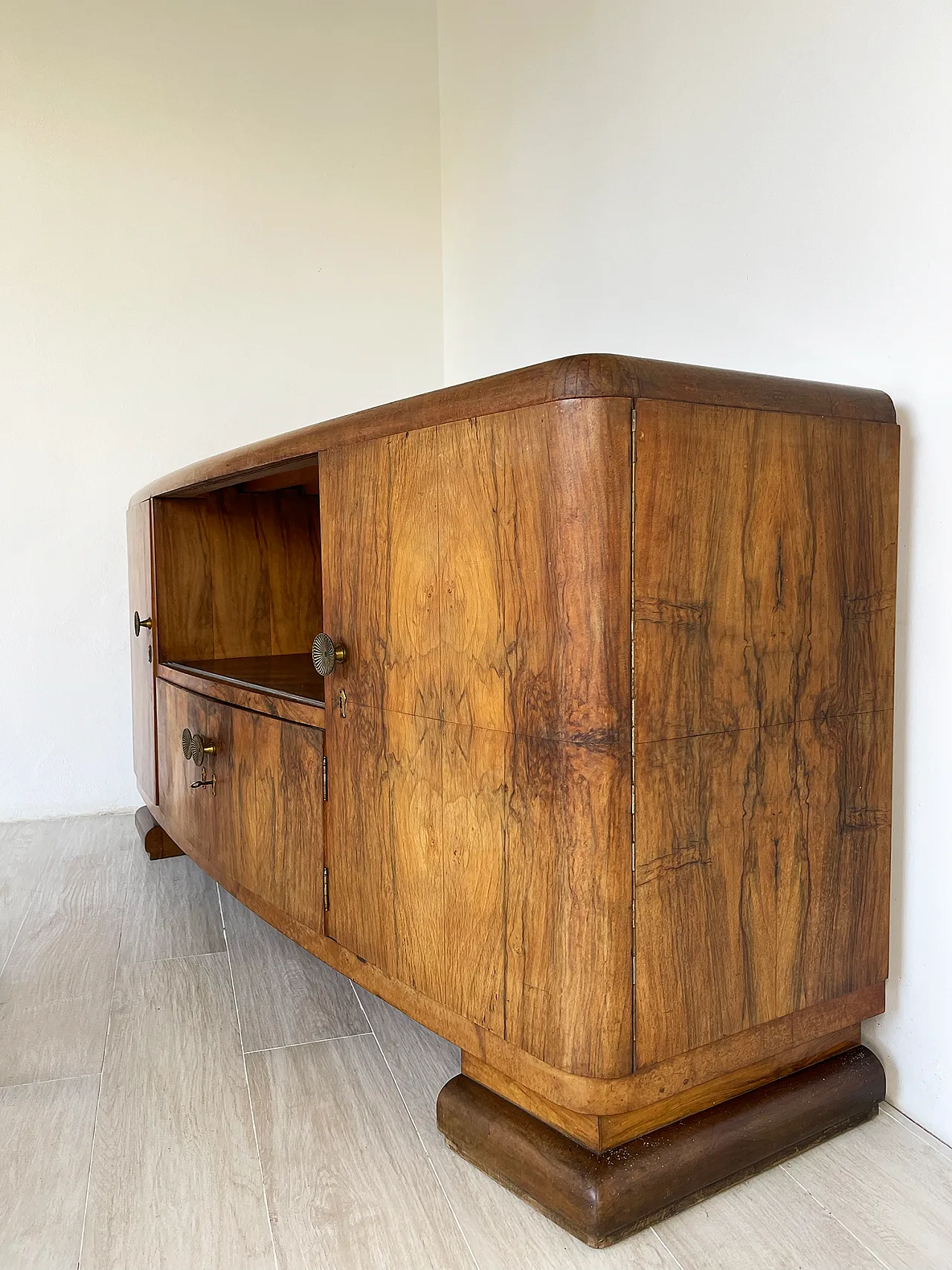 Italian Art deco sideboard, 1930s 16