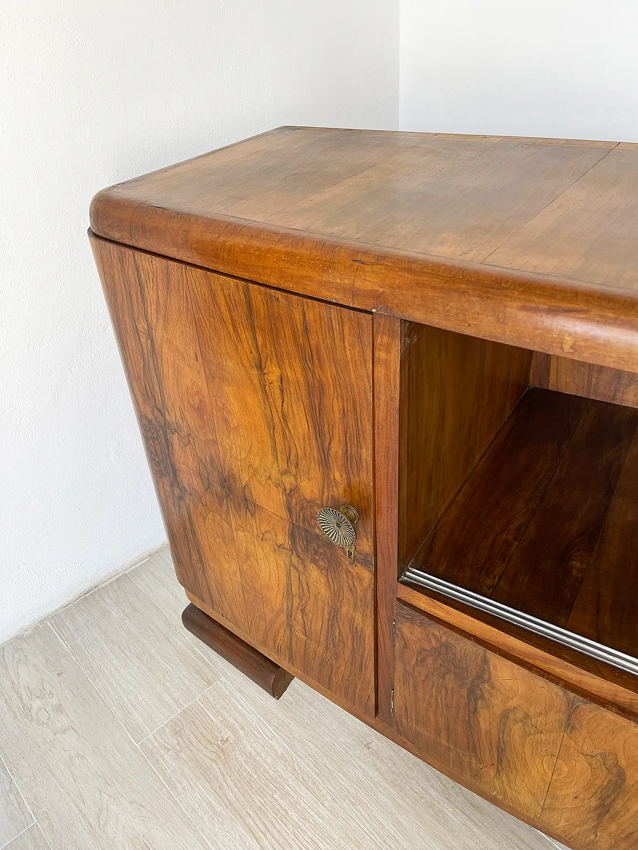 Italian Art deco sideboard, 1930s 24