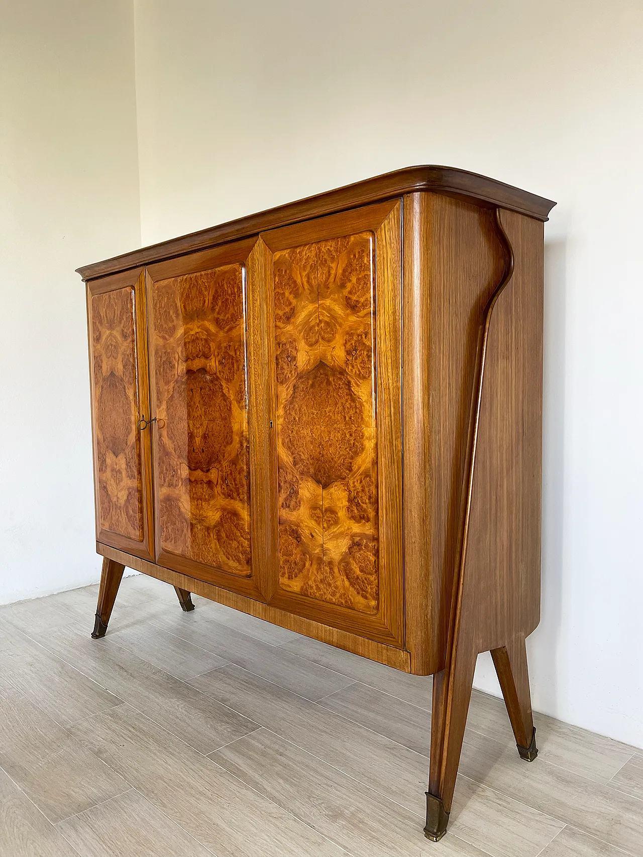 Mid-century Cantu burl walnut by AB Vighizzolo mobili , 60s 8