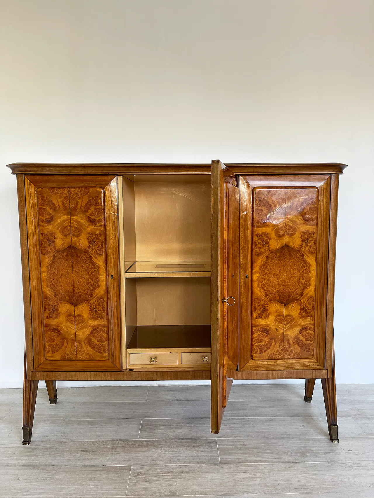 Mid-century Cantu burl walnut by AB Vighizzolo mobili , 60s 15