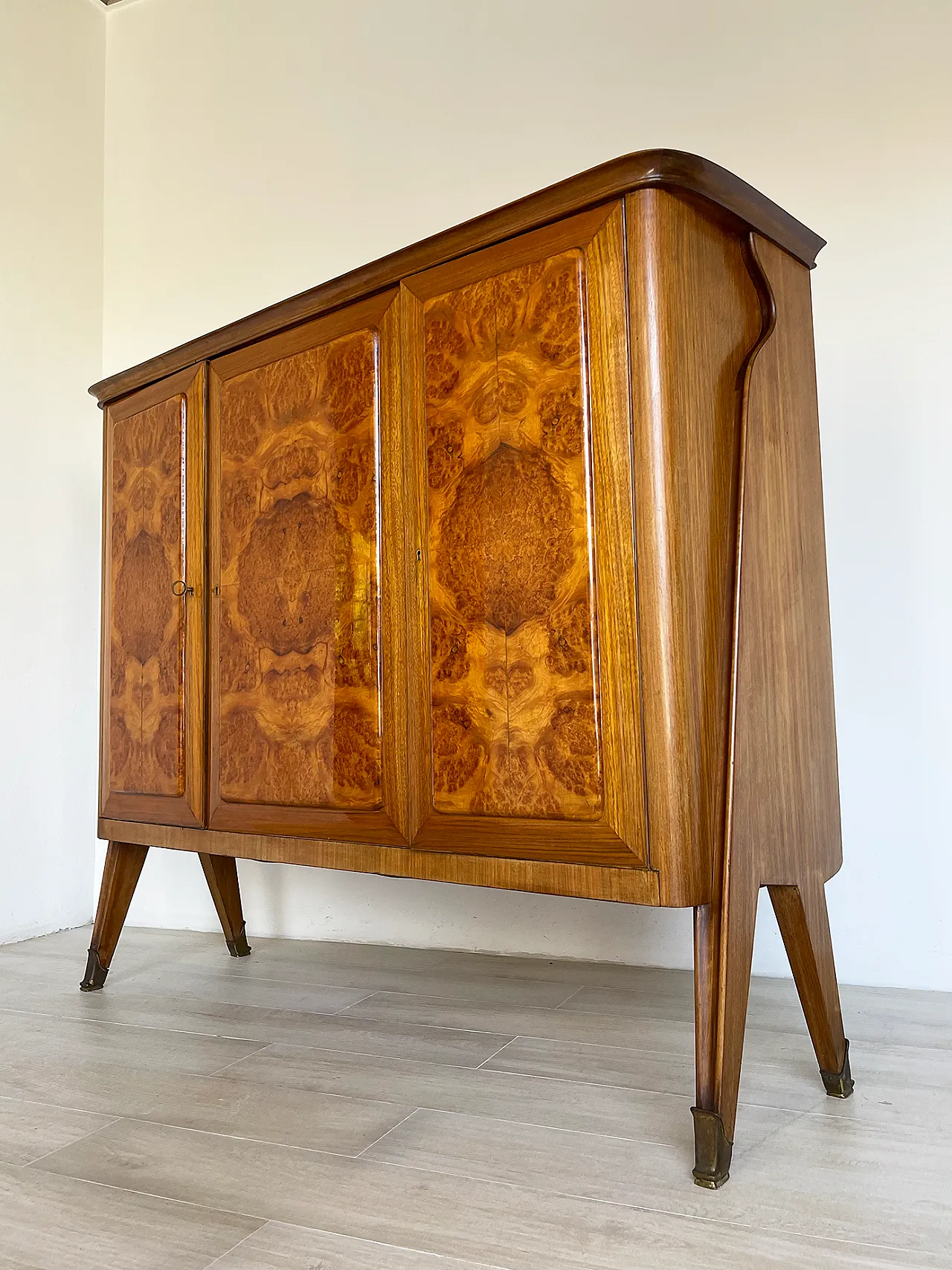 Mid-century Cantu burl walnut by AB Vighizzolo mobili , 60s 23