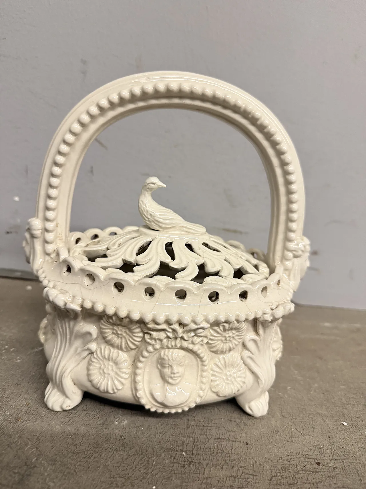 White enameled ceramic water heat, 19th century 10