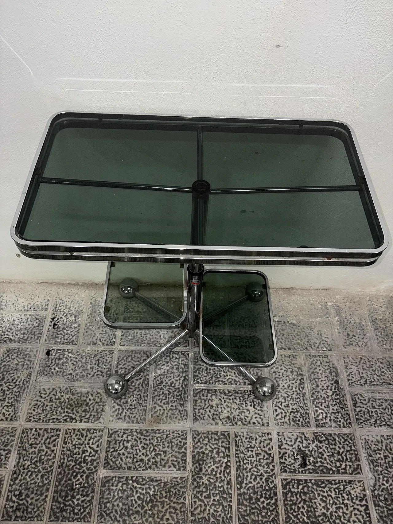 Tavolino allegri Parma, anni '70 2