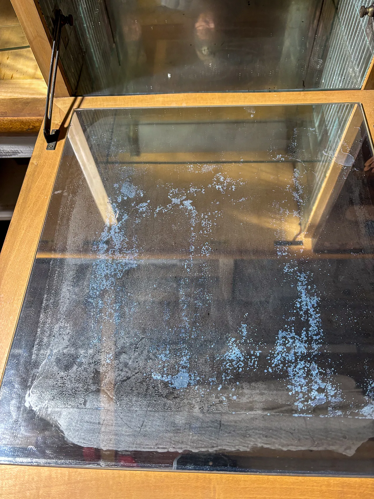 Credenza with limited bar room and mirrored front, 1940s 17