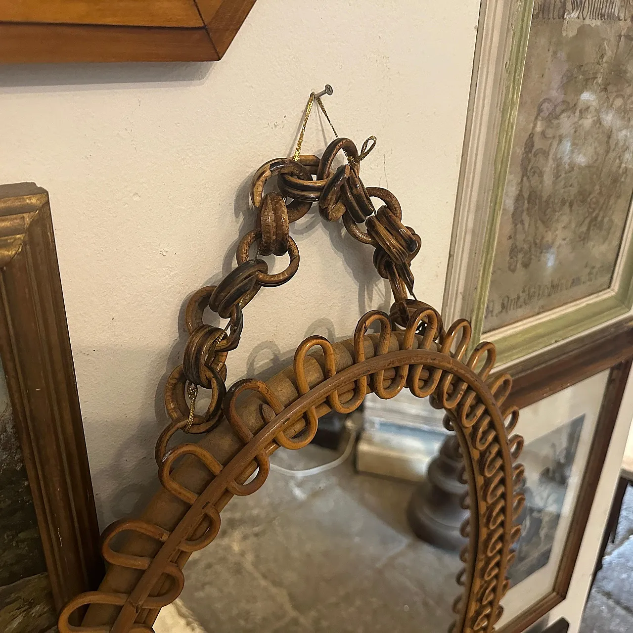 Specchio da parete ovale in bambù di Bonacina, anni '70 3