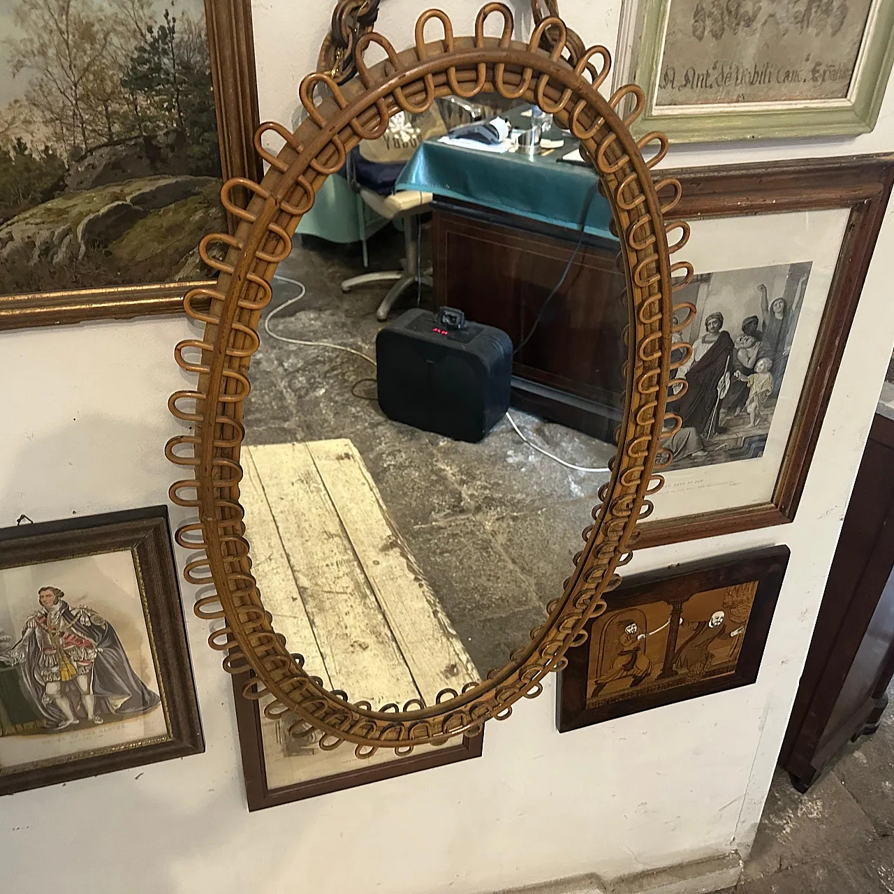 Specchio da parete ovale in bambù di Bonacina, anni '70 9