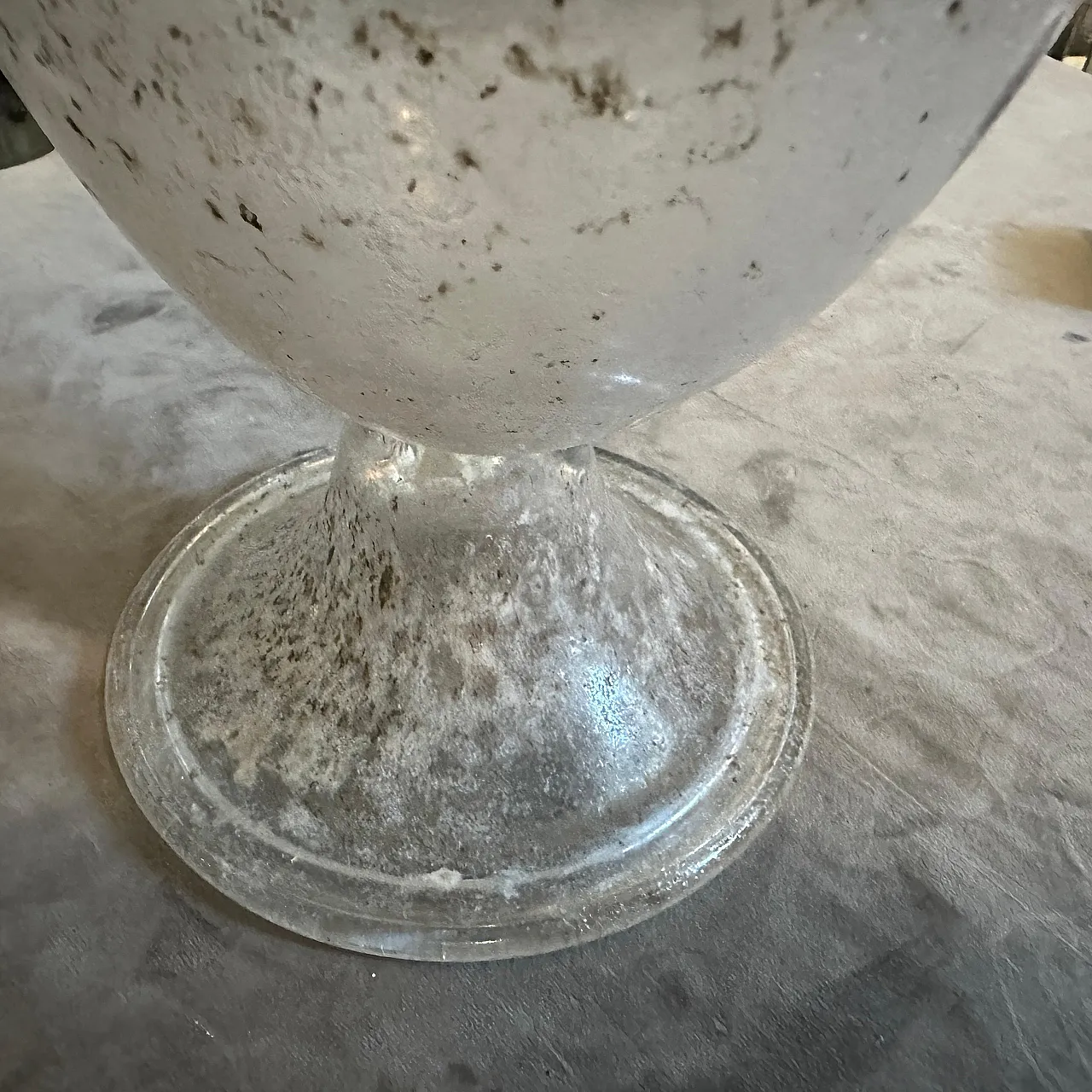 Tall amphora-shaped Murano glass vase by Seguso, 1970s 8