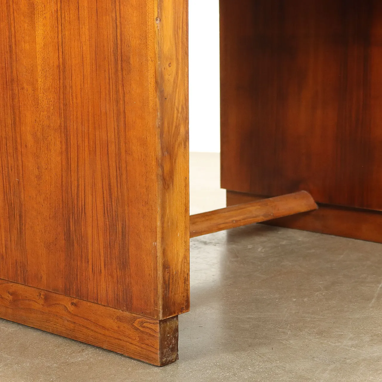 Scrivania con serranda, anni '50 7