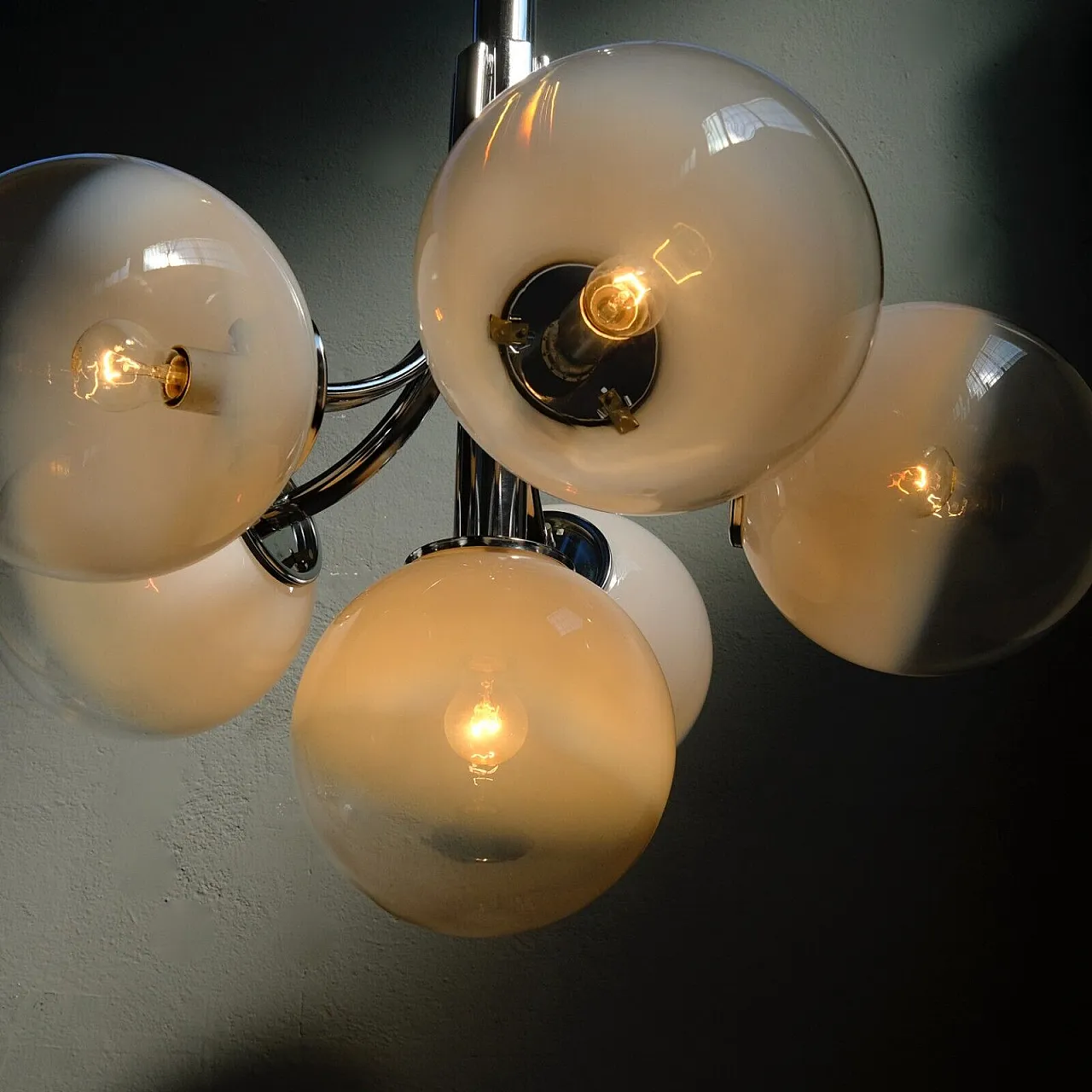 Lampadario da soffitto in metallo cromato e vetro di Murano, anni '70 7