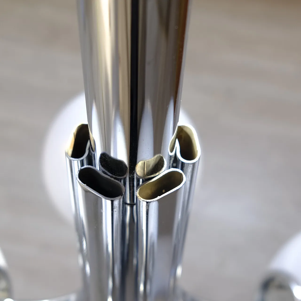 Lampadario da soffitto in metallo cromato e vetro di Murano, anni '70 21