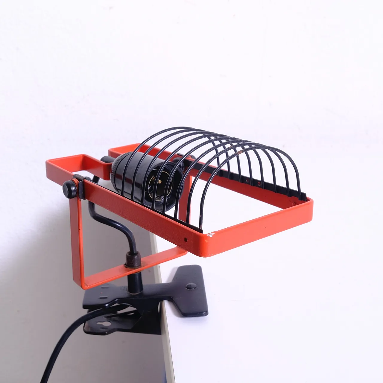 Lampada a pinza Ernesto Gismondi per Artemide, fine '900 5