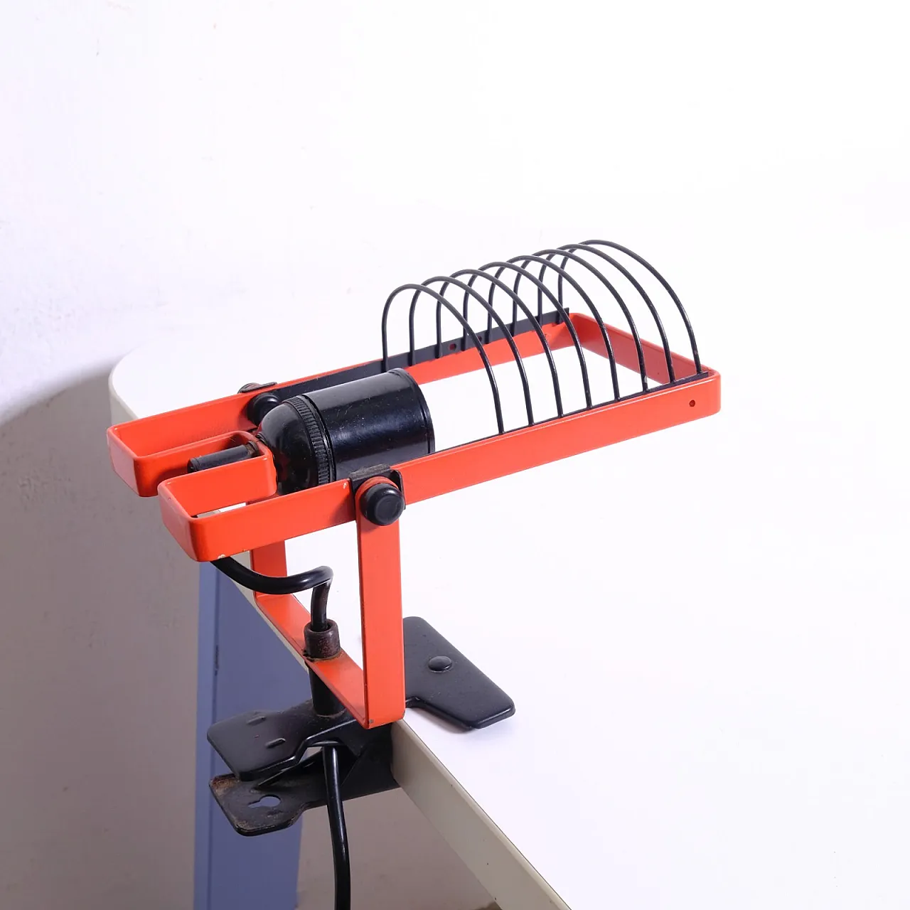 Lampada a pinza Ernesto Gismondi per Artemide, fine '900 8